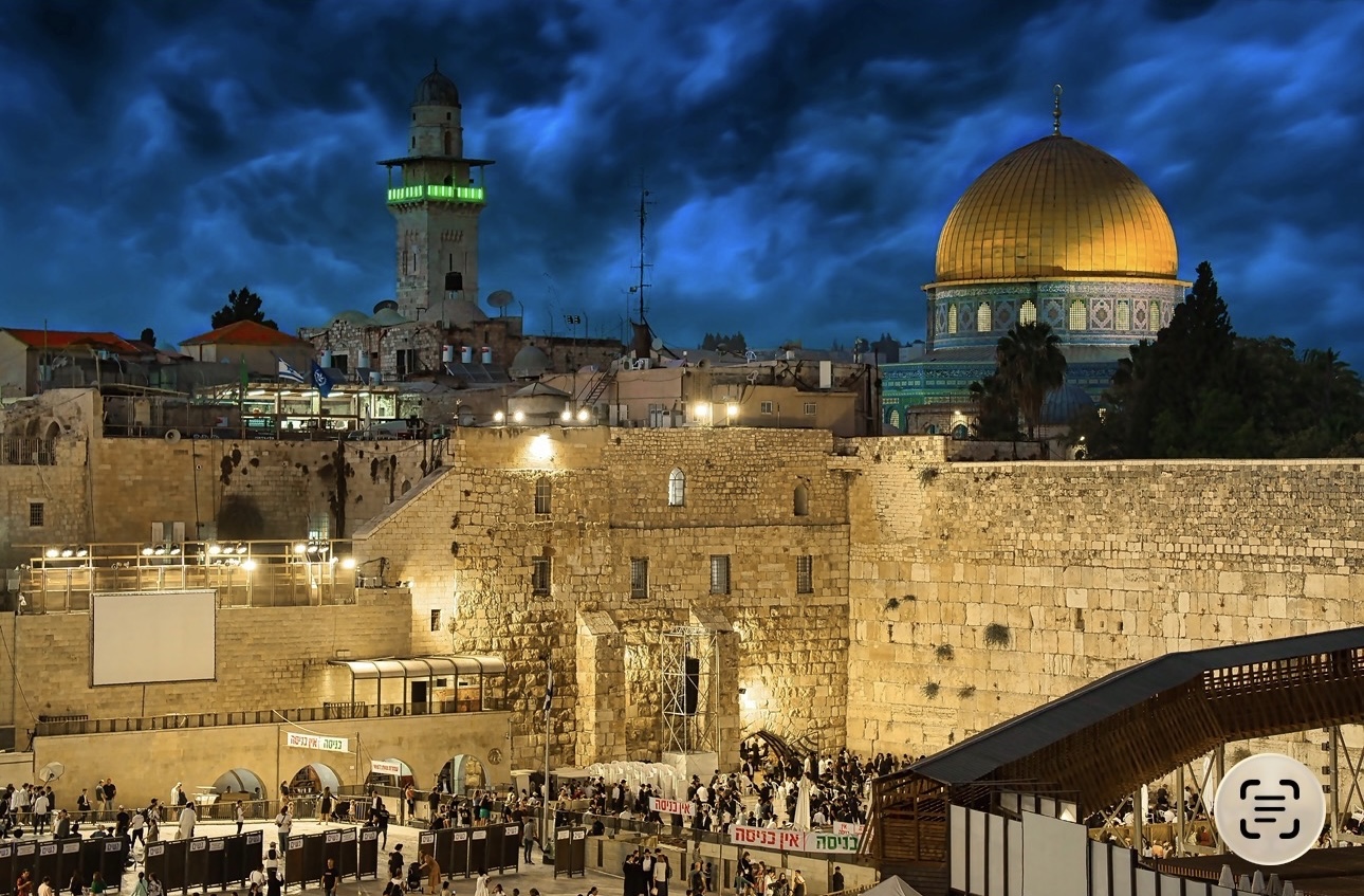 Kotel - Temple Site